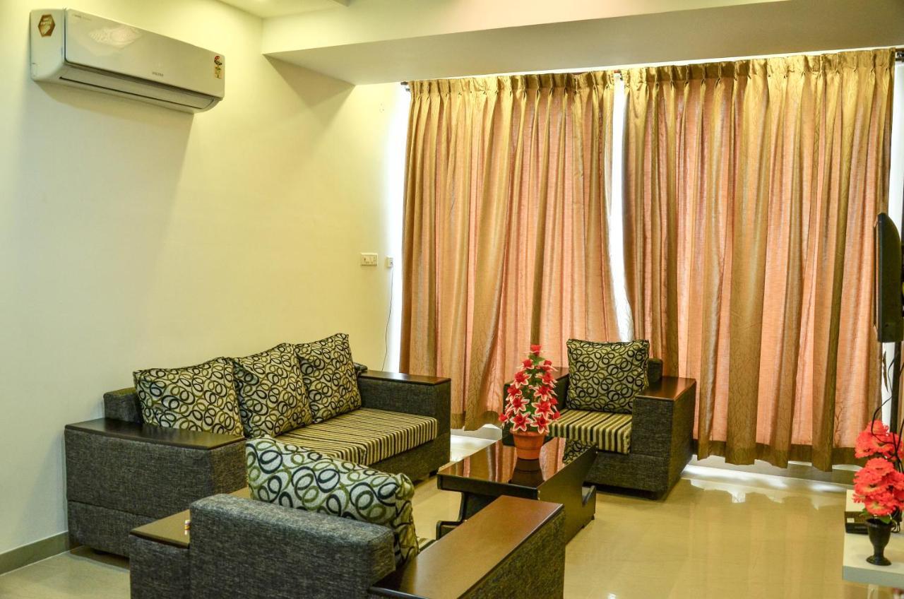 Hotel Ambai Grand Ambasamudram Exterior foto