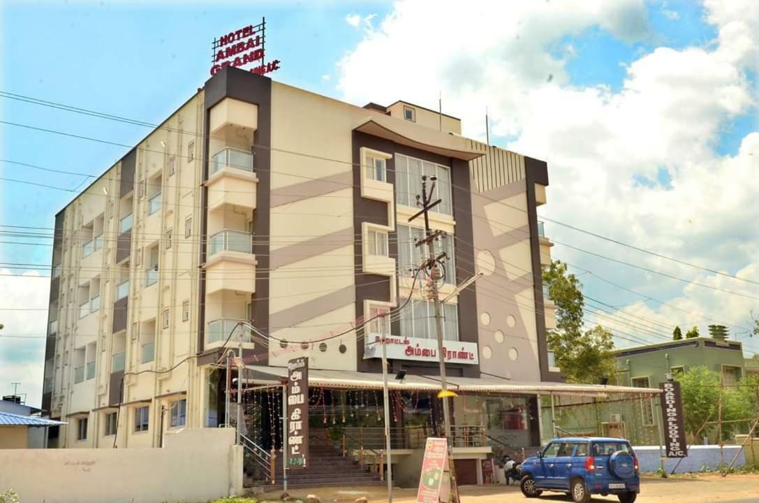 Hotel Ambai Grand Ambasamudram Exterior foto